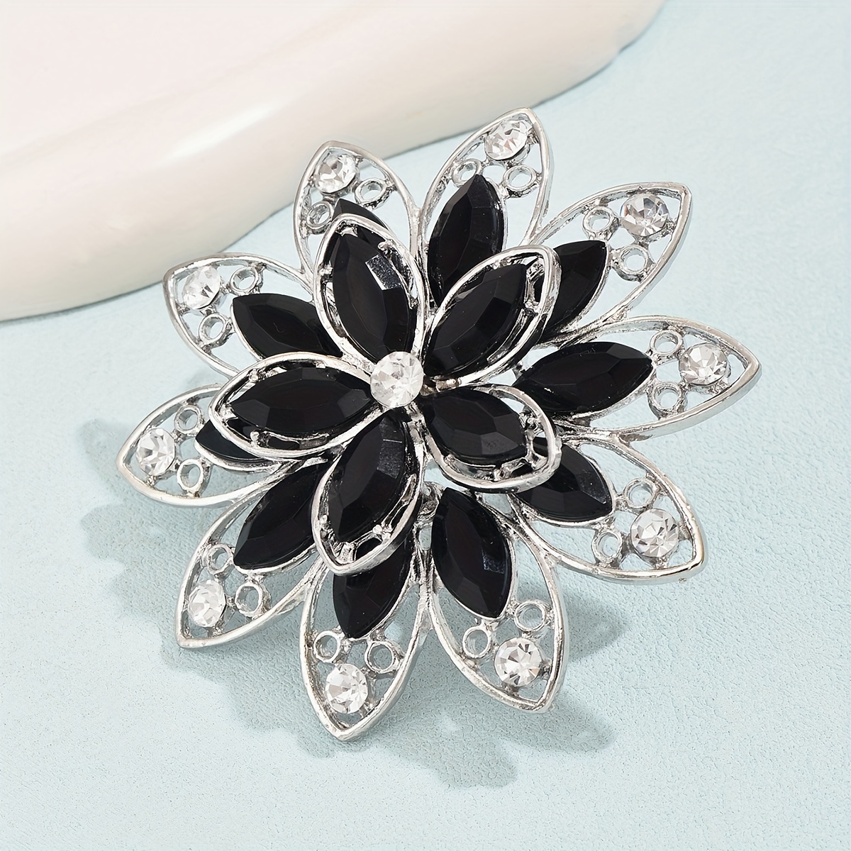 Everyday Floral Embellished Ring for Parties & Weddings
